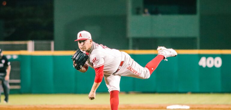 Fortalece Toros bullpen con “Novato Del Año”