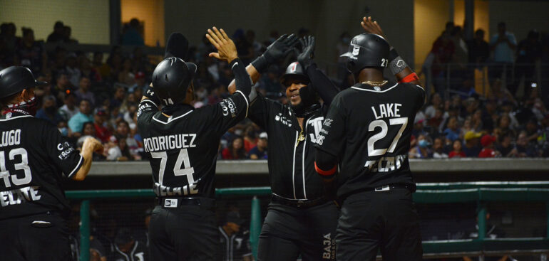 Recibe Toros al campeón al abrir temporada en el estadio Chevron