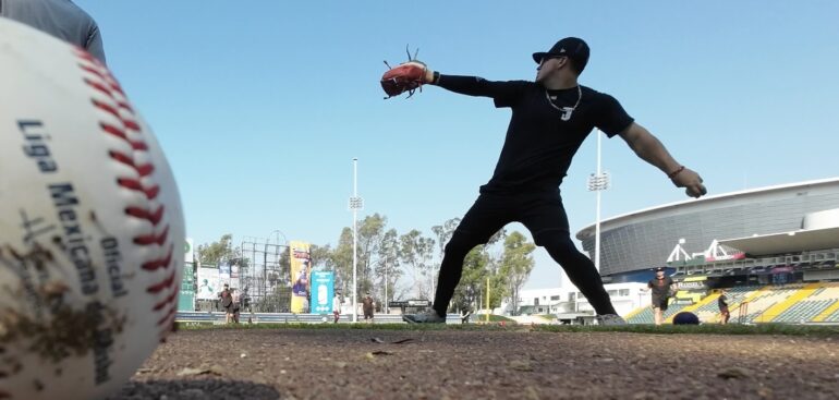 Caras nuevas en práctica de Toros de Tijuana