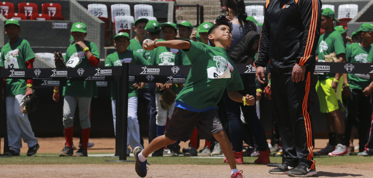 Recibe estadio Gasmart Academia CONADE de beisbol