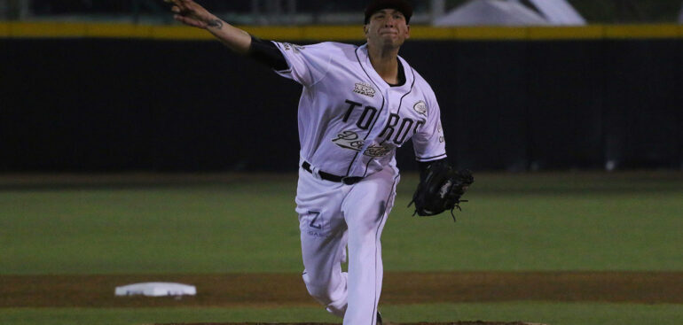 Regresan Toros a casa y reciben a Tigres