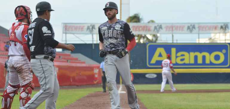 Amarra Toros serie con sexto triunfo en fila