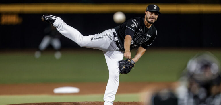 Abre Toros serie con derrota