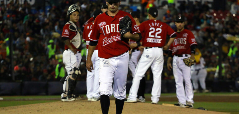 Pierde Toros serie completa ante Pericos