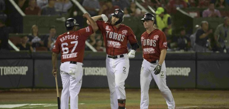 GANA TOROS EN DUELO INAUGURAL