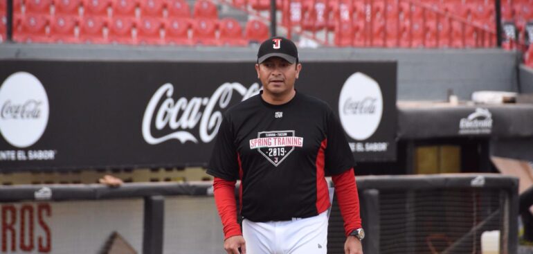 Tiene Toros última práctica en estadio Chevron