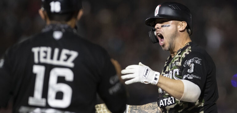 Gana Toros y acecha la Serie del Rey