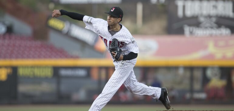 Sufre Toros remontada de Guerreros