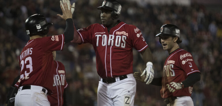 Remonta Toros y se mantiene en la cima de LMB