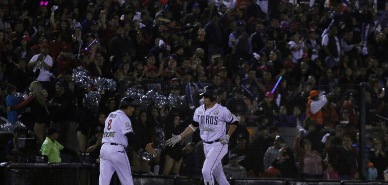 Abren Toros segunda serie en casa