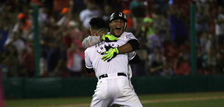 Disputarán Toros sus terceros playoffs