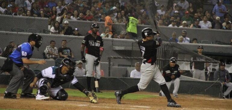 Pierde Toros serie en Saltillo