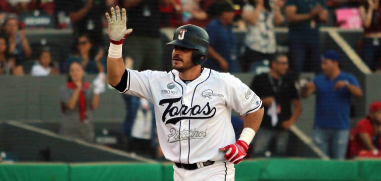 REGRESA MIGUEL TORRERO A TOROS DE TIJUANA