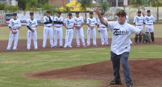 ‘En Moroleón los Toros están en casa’