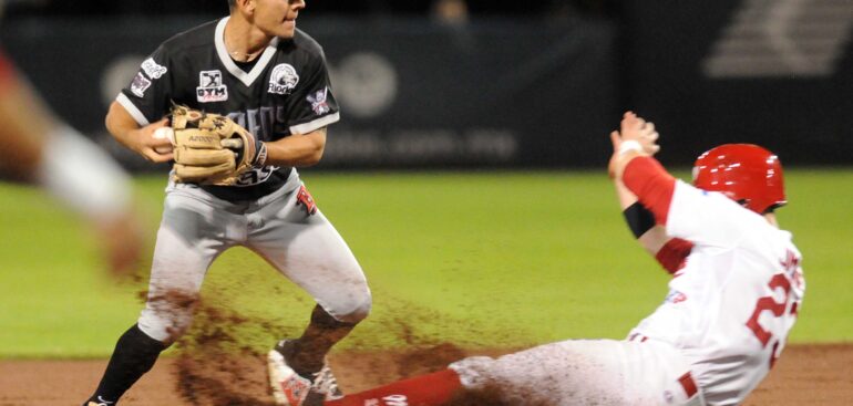 Toros Bravos cortan racha a Diablos Rojos