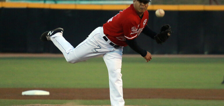 Tropiezan Toros ante Pericos