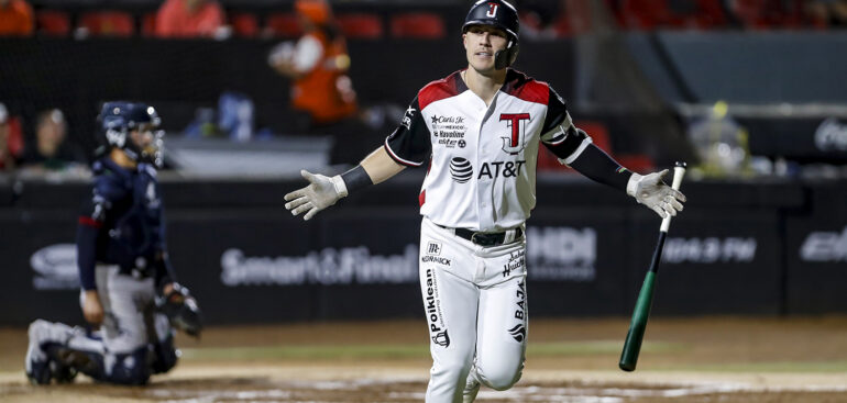 Asegura Toros serie a tablazos