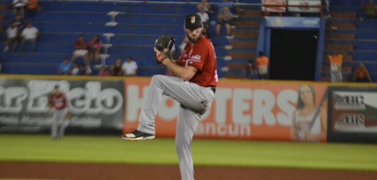 ABRE TOROS “INTER ZONA” CON VICTORIA EN CANCÚN