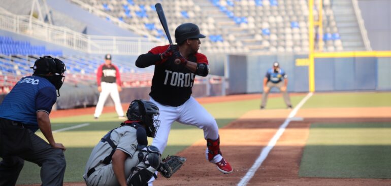 Despedida victoriosa de Toros en Monterrey