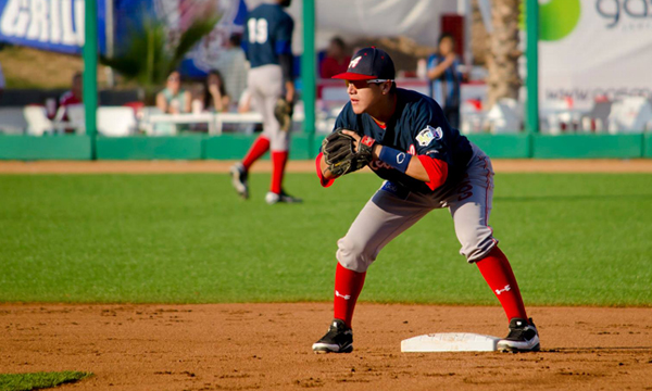 Toros de Tijuana firma al menor de los Heras