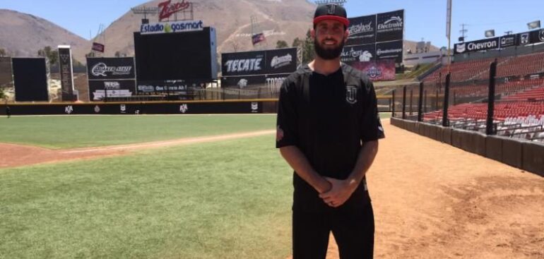 LLEGA SCOTT CARROLL A FORTALECER ROTACIÓN DE TOROS DE TIJUANA