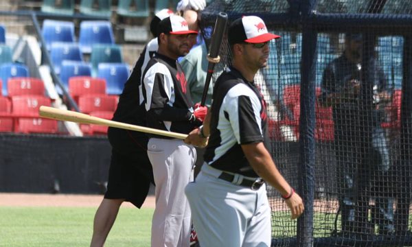 Entrenan Toros en Monterrey