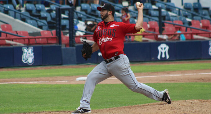 Toros caen en intento de barrida