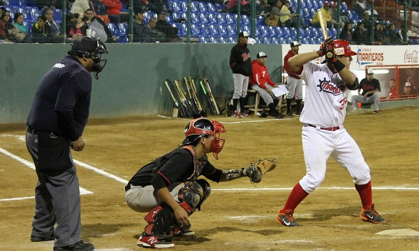 Marineros vence a Toritos en entradas extras