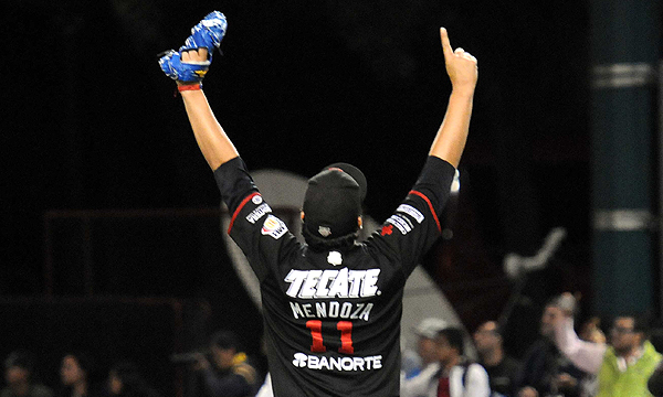 Mario Mendoza Jr. Relevista del Año con Toros