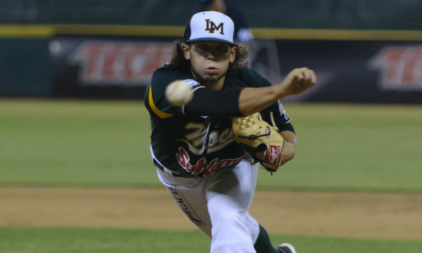 Toros suman brazo de Derrick Miramontes