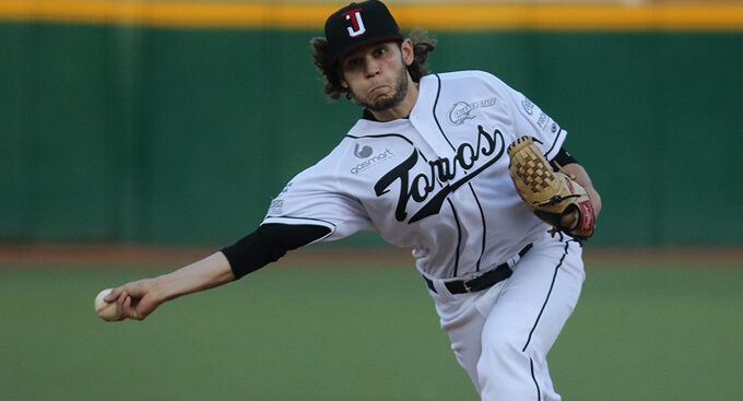 Abren Toros serie en Aguascalientes