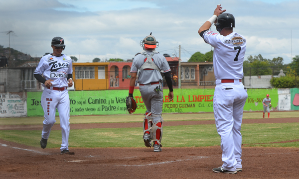 Tienen en Moroleón domingo redondo