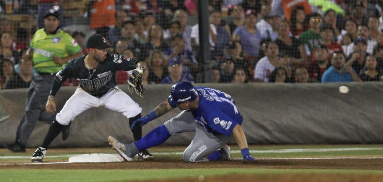 Caen Toros en séptimo juego de Serie de Campeonato