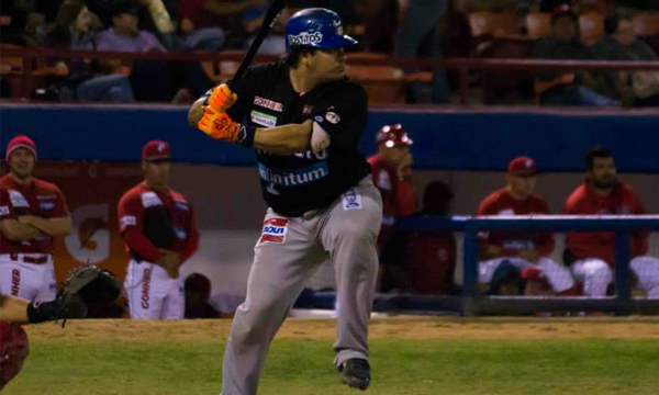 Yaquis mantienen liderato solitario