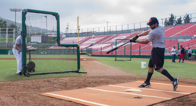 Cumplen Toros de Tijuana cuarto día de pretemporada