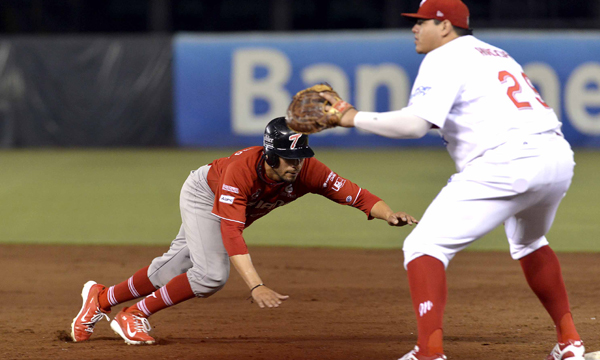 Toros pierde el primero frente a Diablos Rojos