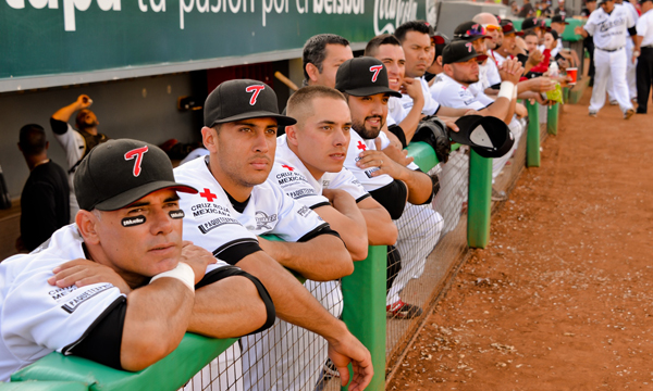 Abren Toros playoffs