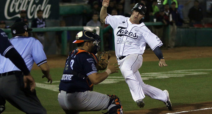 Ceden Toros serie en entradas extras