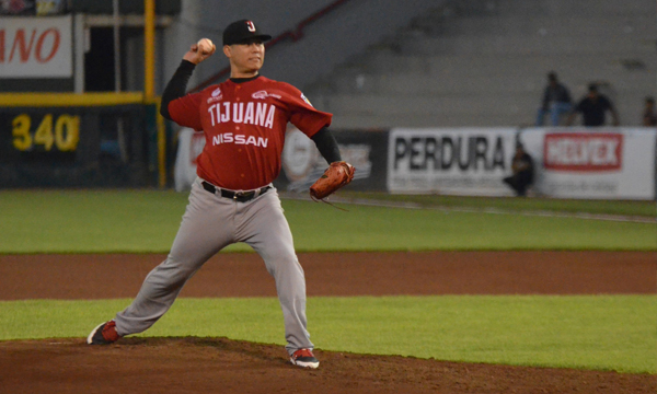 Ceden Toros último de la serie