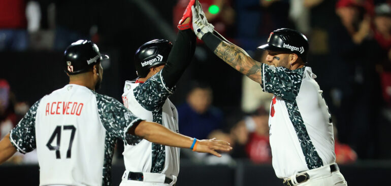 FIESTA COMPLETA DE TOROS DE TIJUANA