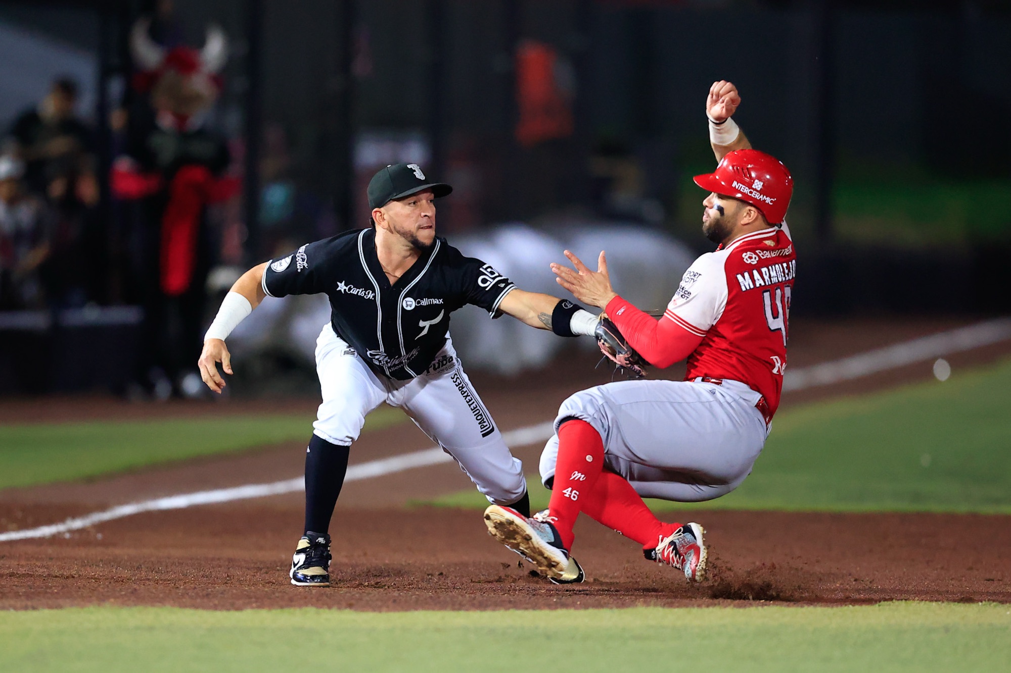 Toros de Tijuana venció 8-6 a Diablos Rojos del México para ganar la serie en el Mobil Park