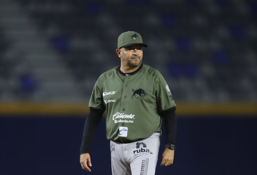 Óscar Robles